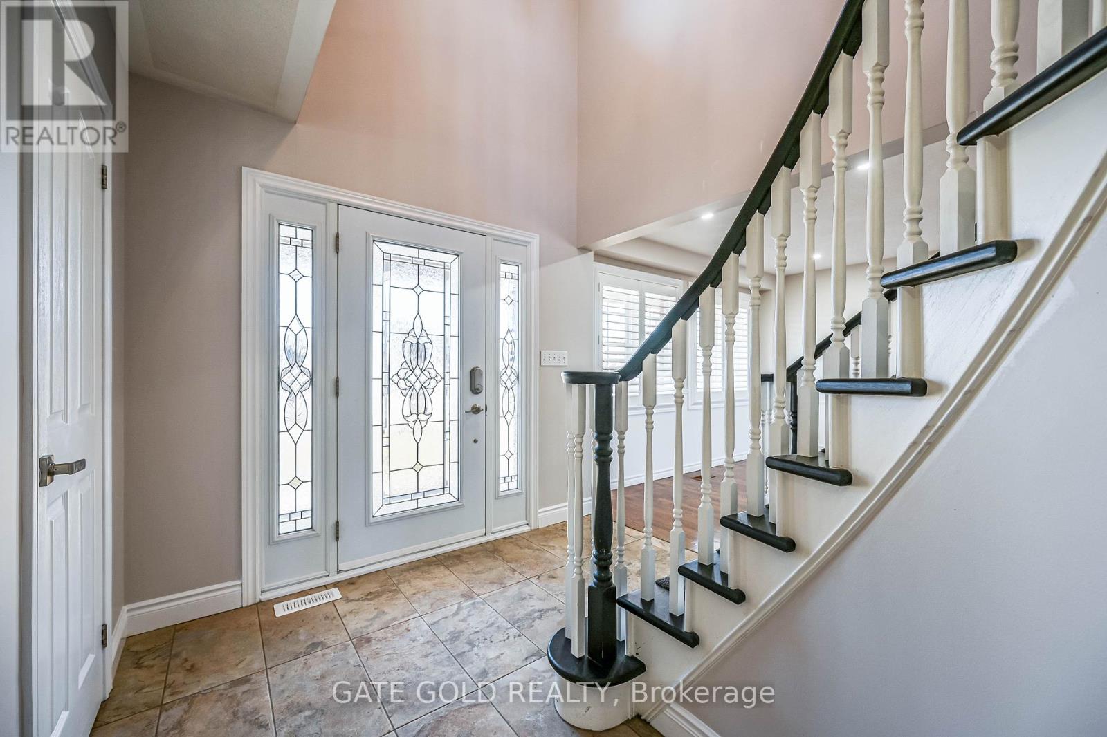 Property at 228 HIGHLAND ROAD W image 5