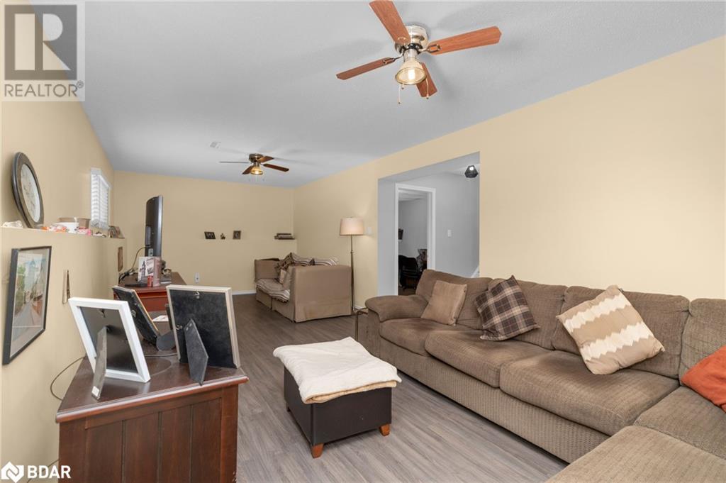 472 Leacock Drive, Barrie, Ontario  L4N 5P8 - Photo 14 - 40709476