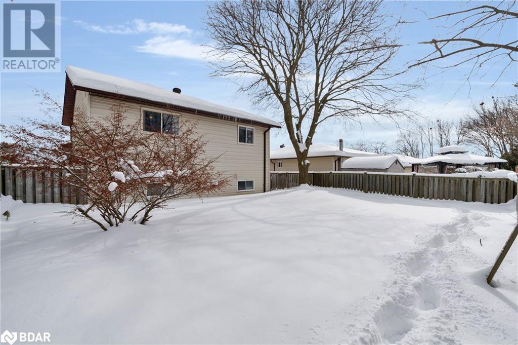 472 Leacock Drive, Barrie, Ontario  L4N 5P8 - Photo 18 - 40709476