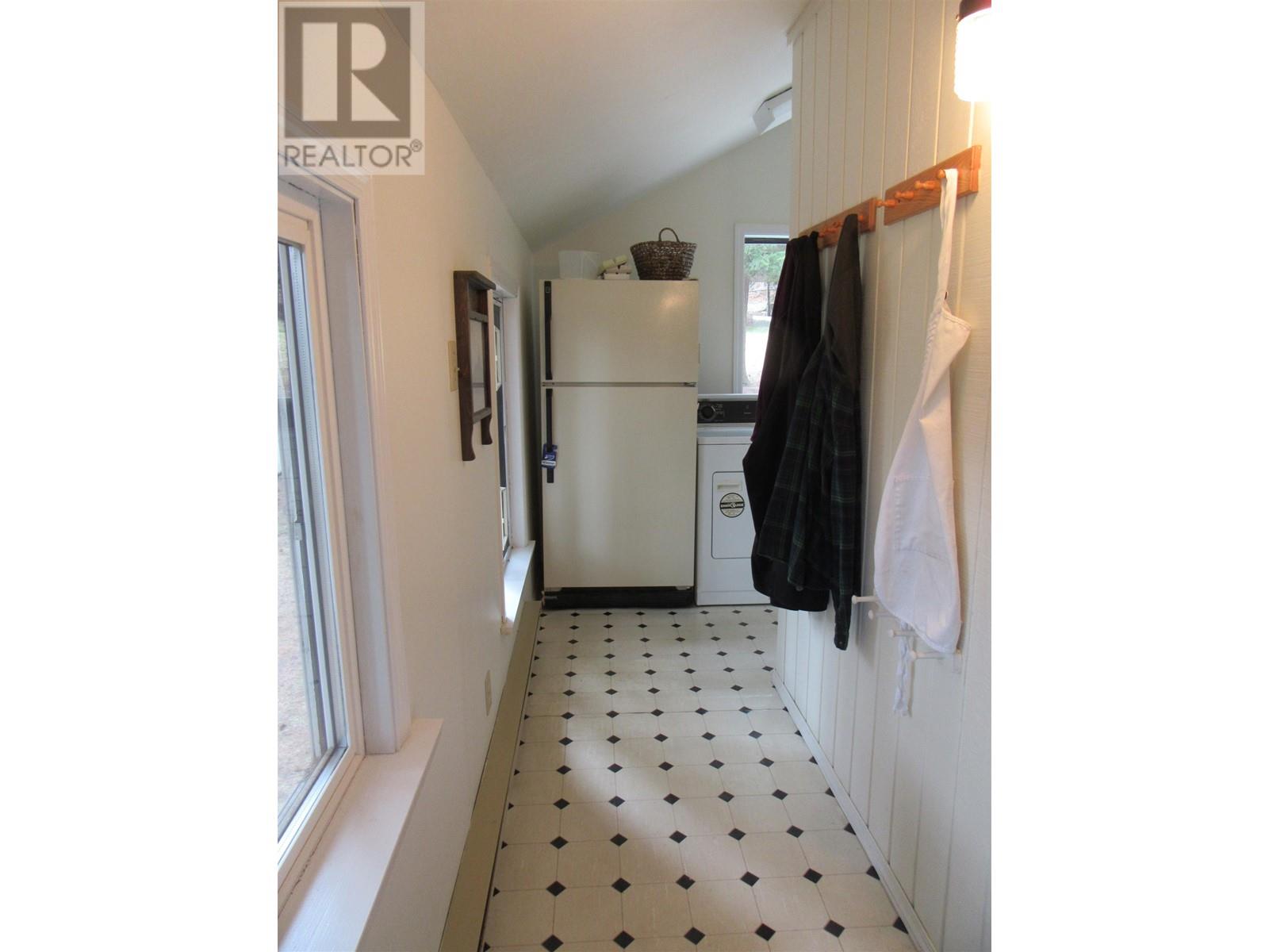 7637 Burgess Road, Deka Lake / Sulphurous / Hathaway Lakes, British Columbia  V0K 1X3 - Photo 31 - R2983174