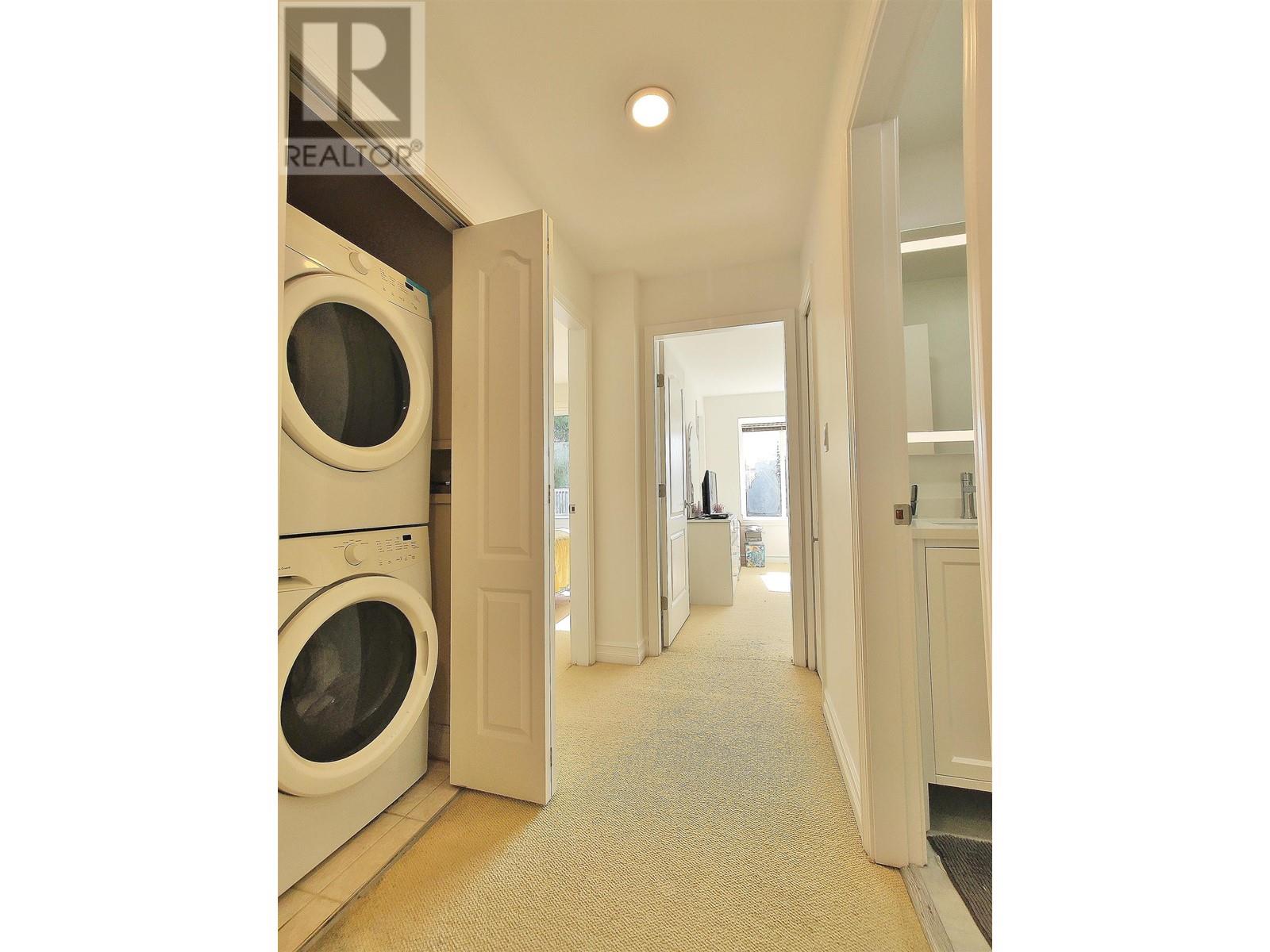 561 W 28th Street, North Vancouver, British Columbia  V7N 2J6 - Photo 17 - R2981107