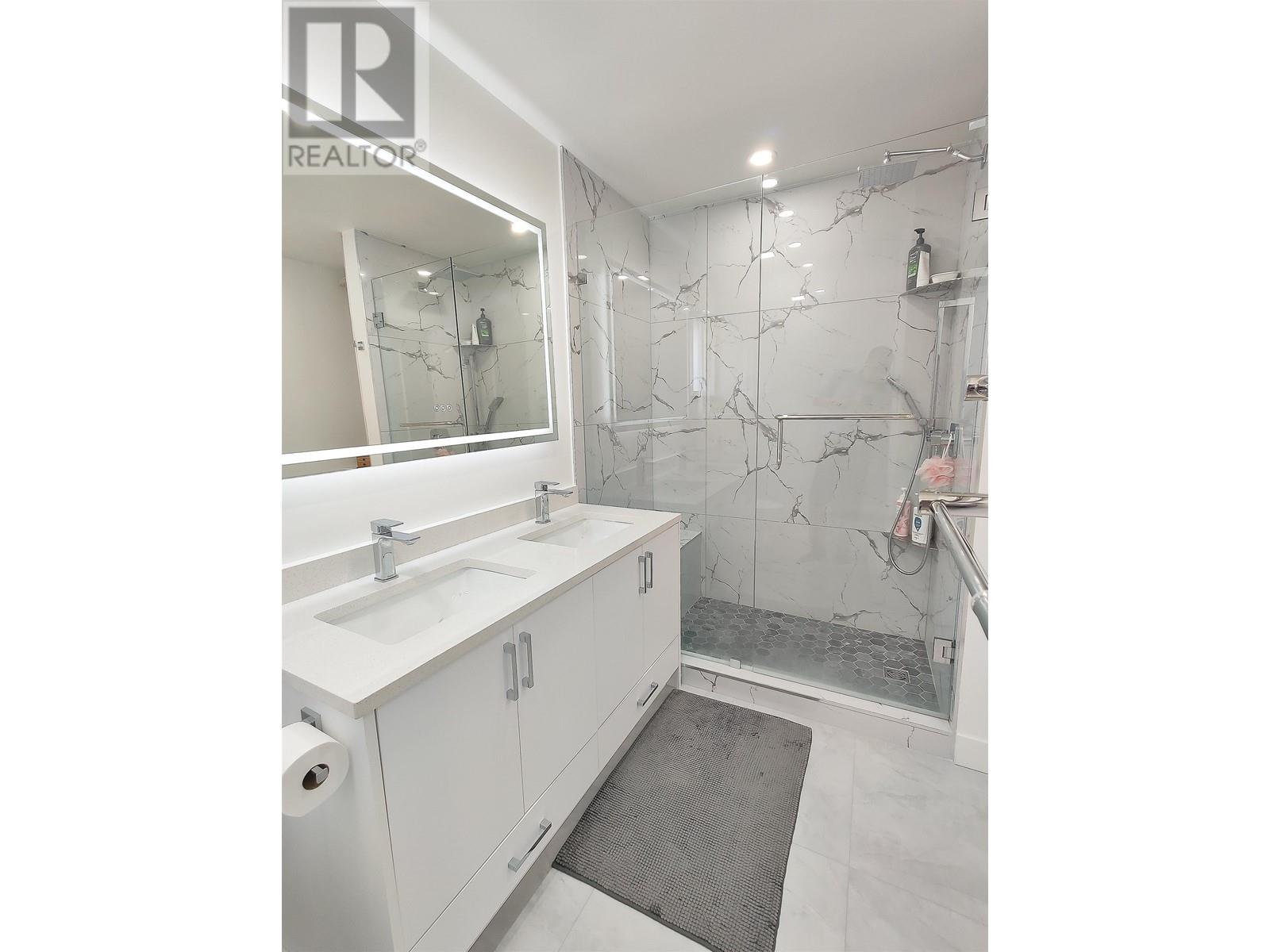 561 W 28th Street, North Vancouver, British Columbia  V7N 2J6 - Photo 23 - R2981107