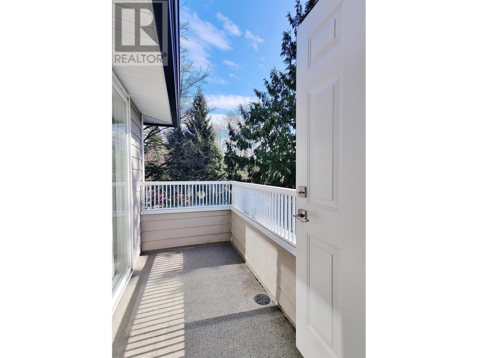 561 W 28th Street, North Vancouver, British Columbia  V7N 2J6 - Photo 26 - R2981107