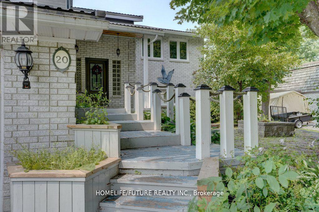 Property at 20 SOUTH ISLAND TRAIL image 2