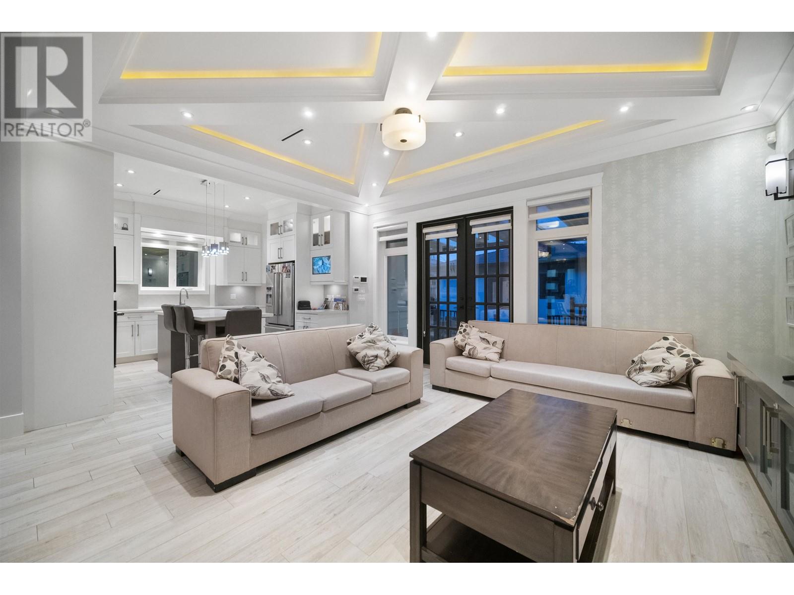 459 E 55th Avenue, Vancouver, British Columbia  V5X 1N3 - Photo 4 - R2966733