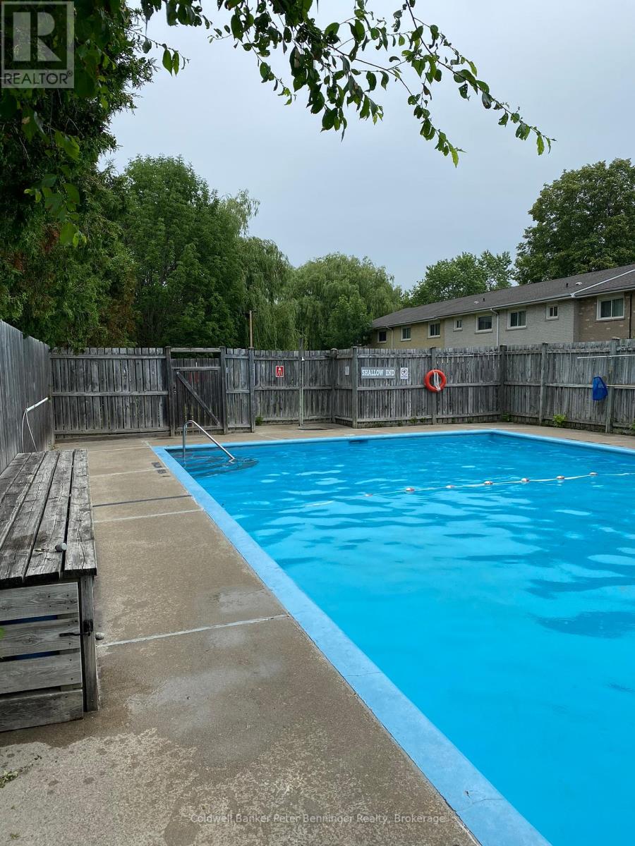 D - 651 Albert Street, Waterloo, Ontario  N2L 3V5 - Photo 40 - X12040228