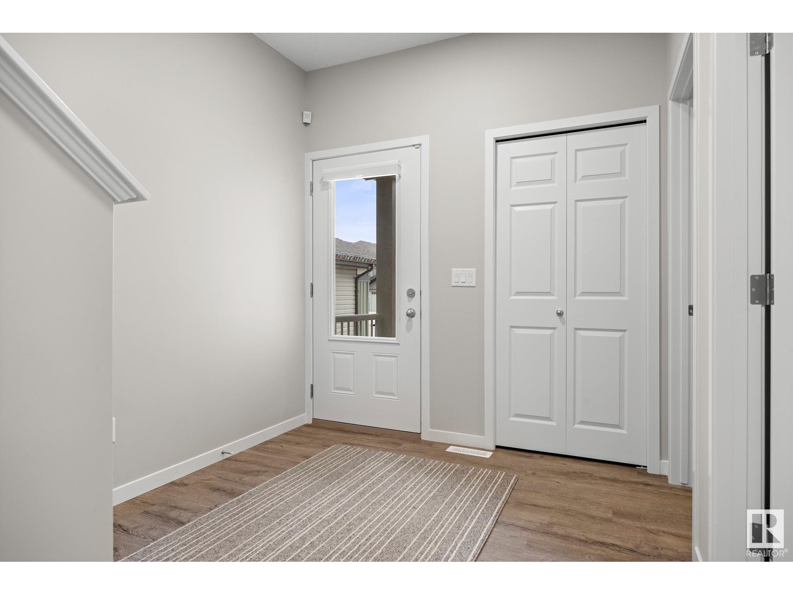 Property at 1947 WESTERRA LN image 2