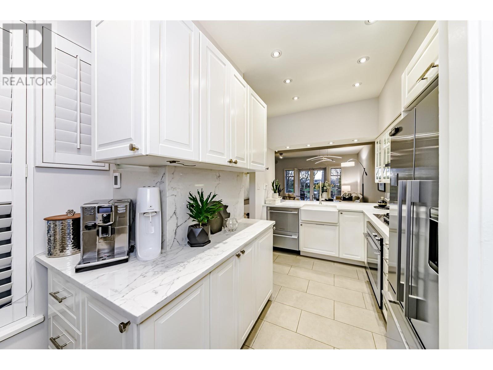 2070 E Kent Avenue South Avenue, Vancouver, British Columbia  V5P 4X2 - Photo 12 - R2983328