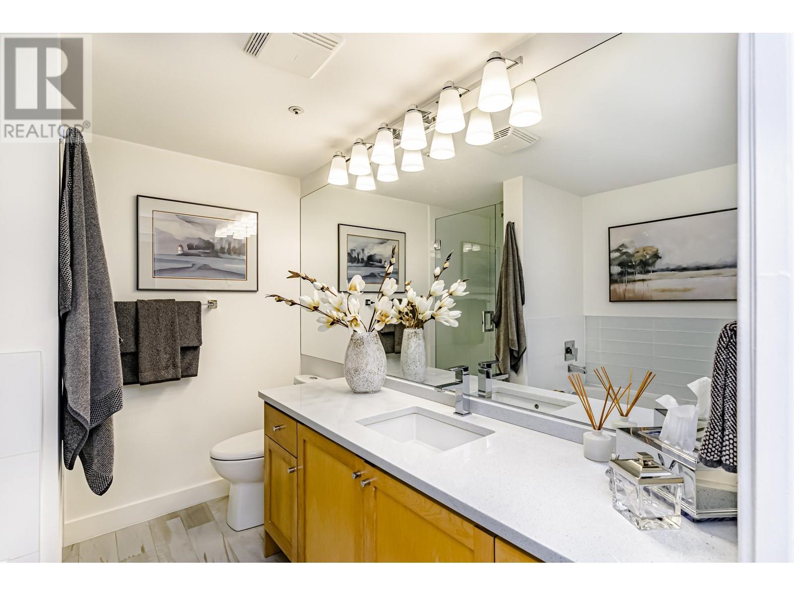 2070 E Kent Avenue South Avenue, Vancouver, British Columbia  V5P 4X2 - Photo 19 - R2983328