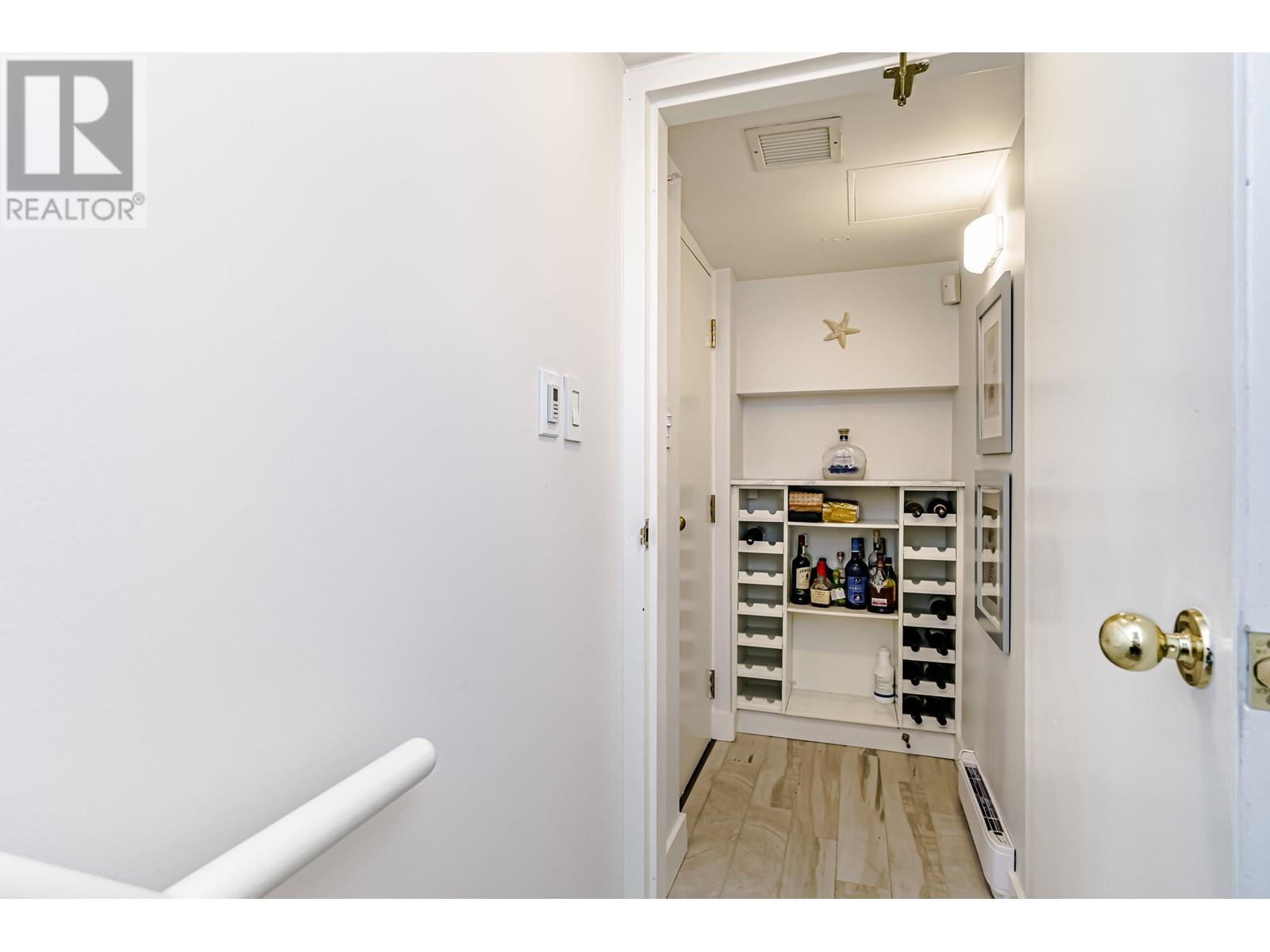 2070 E Kent Avenue South Avenue, Vancouver, British Columbia  V5P 4X2 - Photo 30 - R2983328