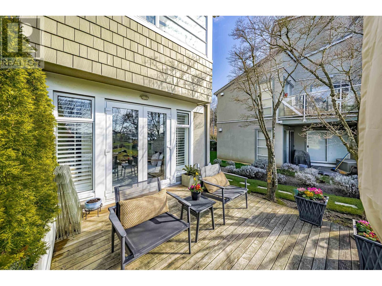 2070 E Kent Avenue South Avenue, Vancouver, British Columbia  V5P 4X2 - Photo 33 - R2983328