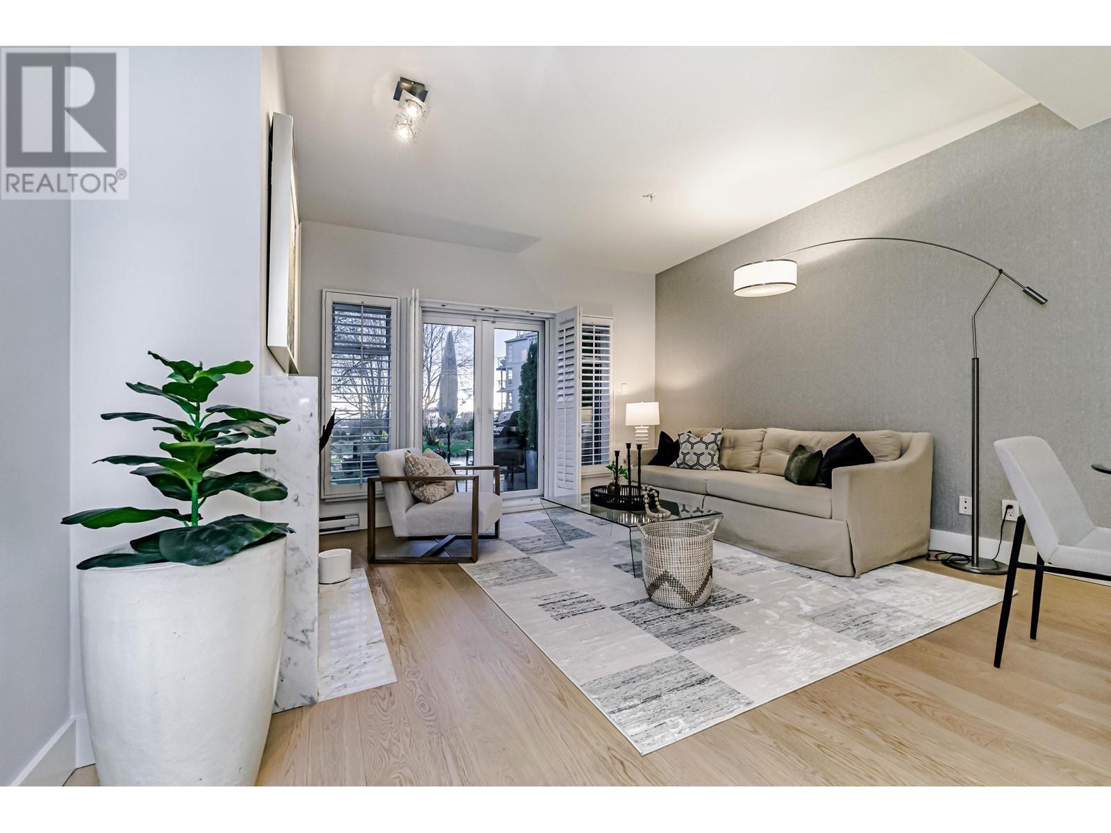 2070 E Kent Avenue South Avenue, Vancouver, British Columbia  V5P 4X2 - Photo 5 - R2983328