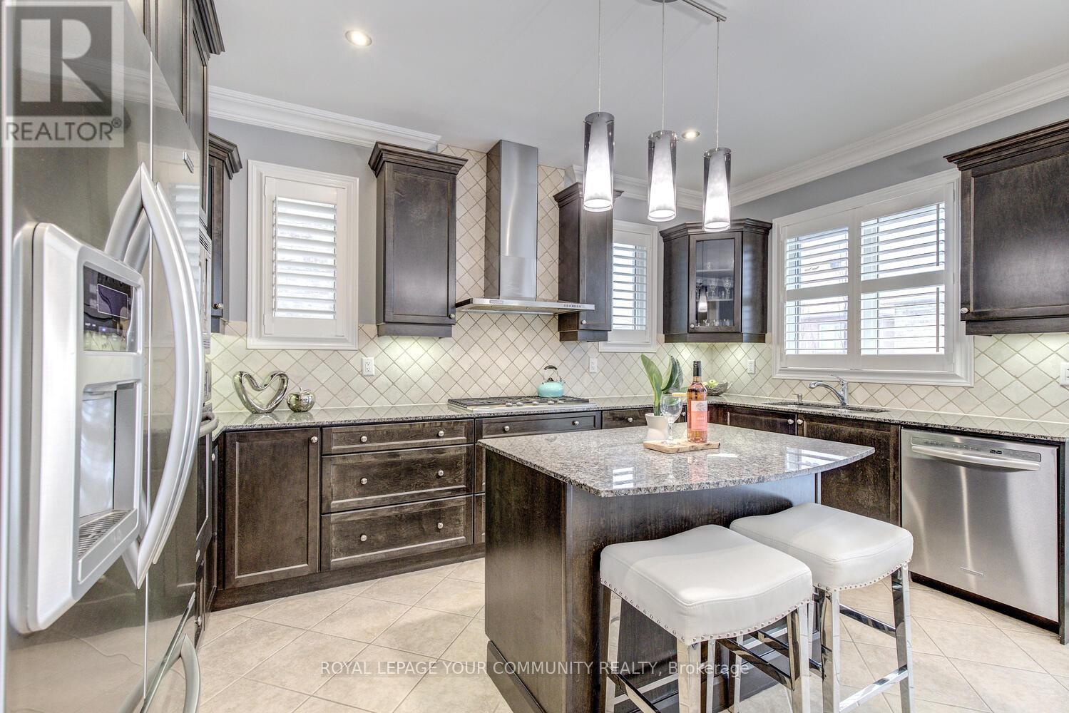 35 Chayna Crescent, Vaughan, Ontario  L6A 0N2 - Photo 16 - N12049011