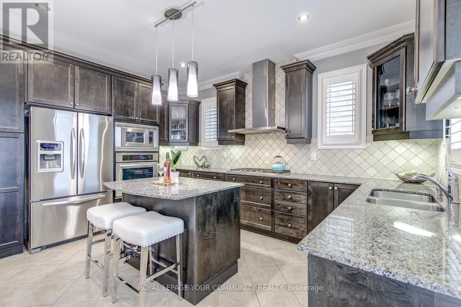 35 Chayna Crescent, Vaughan, Ontario  L6A 0N2 - Photo 24 - N12049011