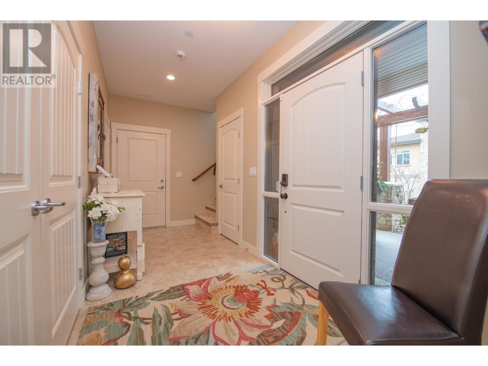 325 Cordon Place, Vernon, British Columbia  V1H 1Z9 - Photo 11 - 10339403