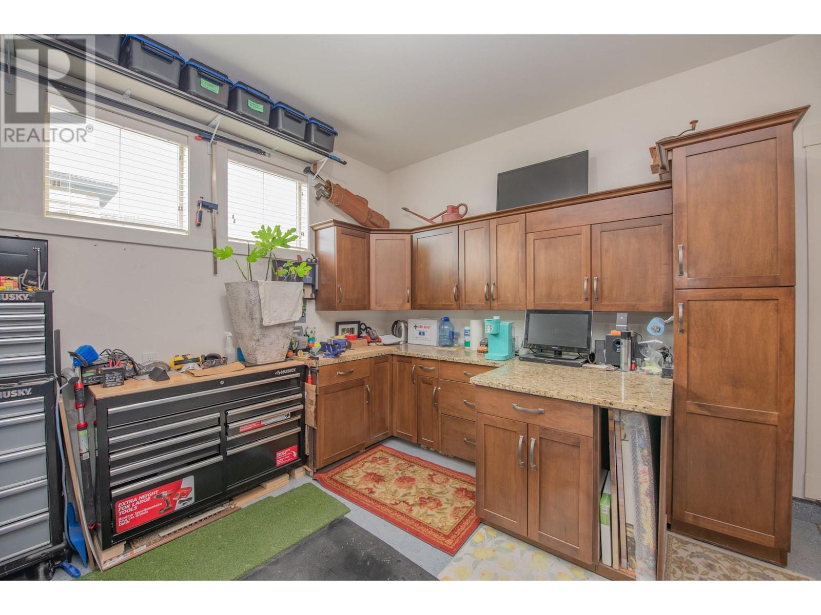 325 Cordon Place, Vernon, British Columbia  V1H 1Z9 - Photo 67 - 10339403