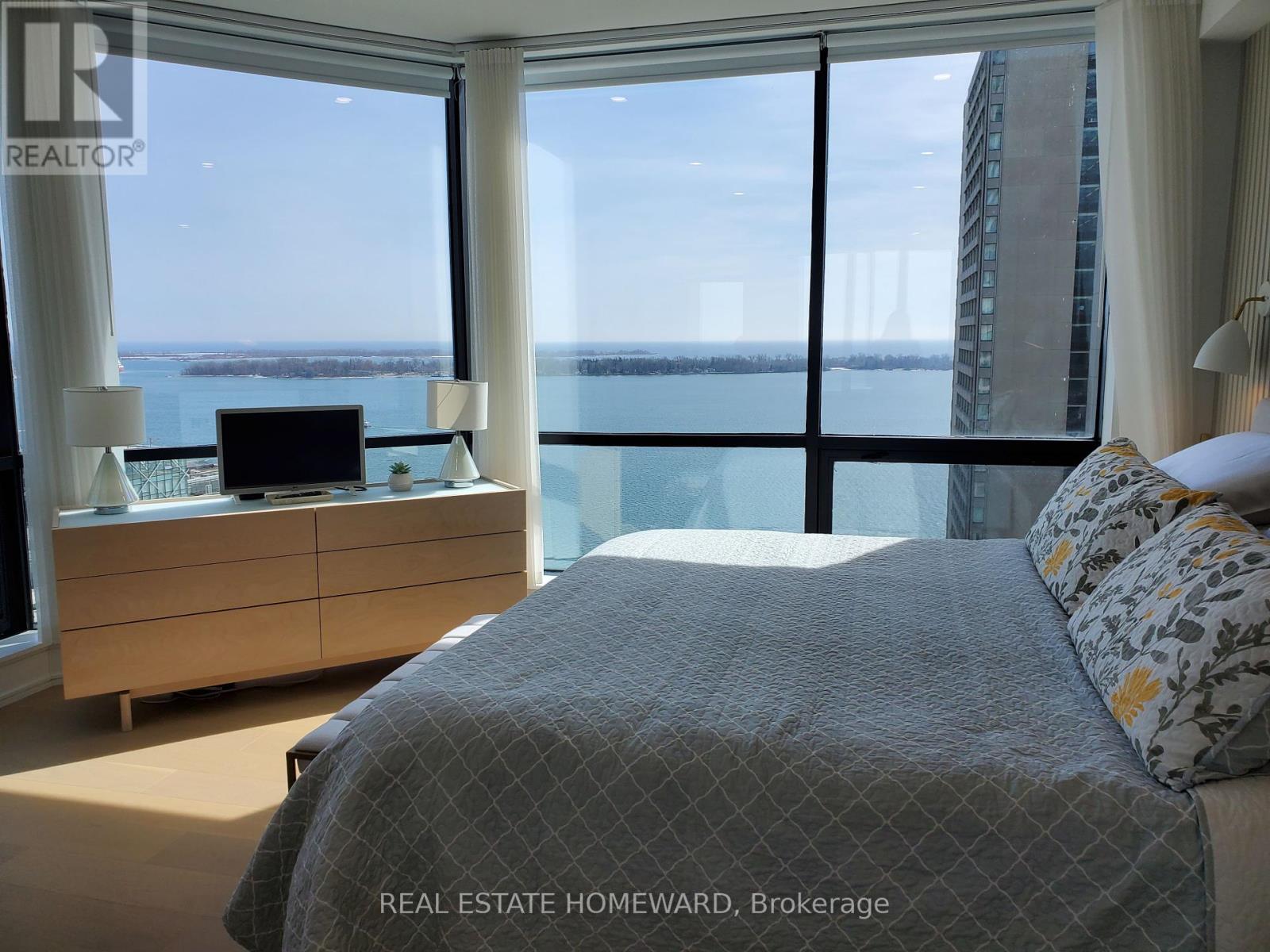 Ph2 - 10 Queens Quay W, Toronto (Waterfront Communities), Ontario  M5J 2R9 - Photo 29 - C12045189