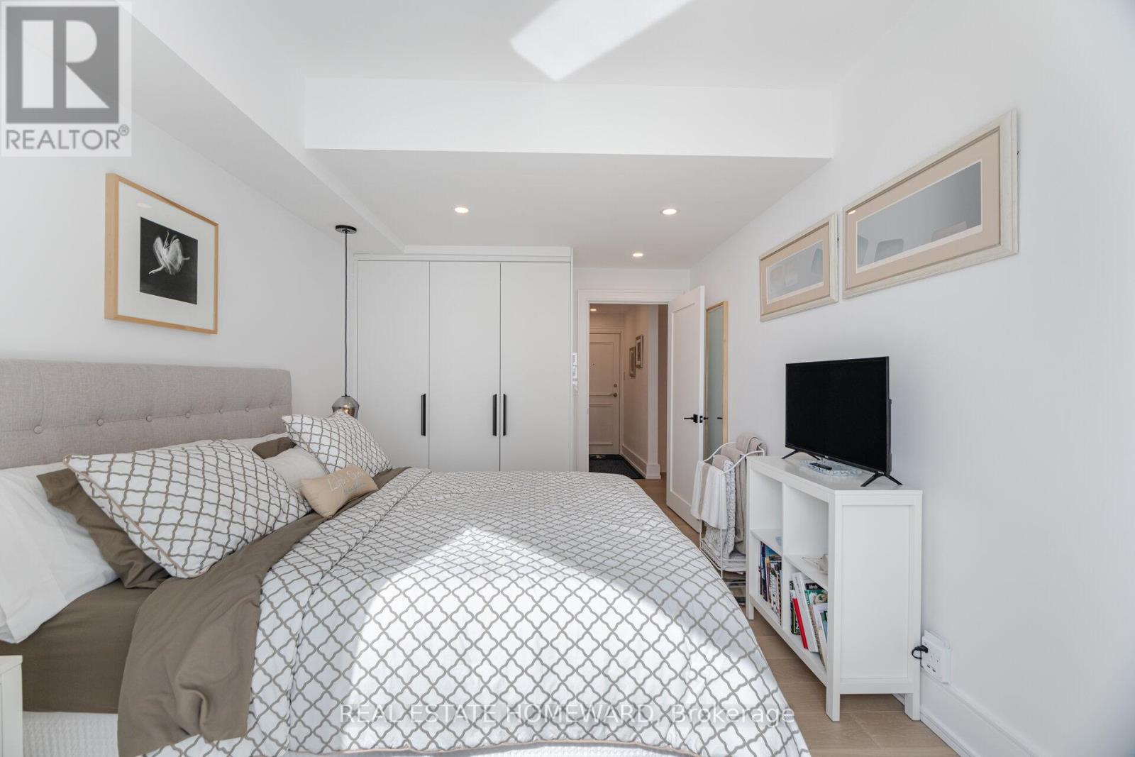 Ph2 - 10 Queens Quay W, Toronto (Waterfront Communities), Ontario  M5J 2R9 - Photo 40 - C12045189