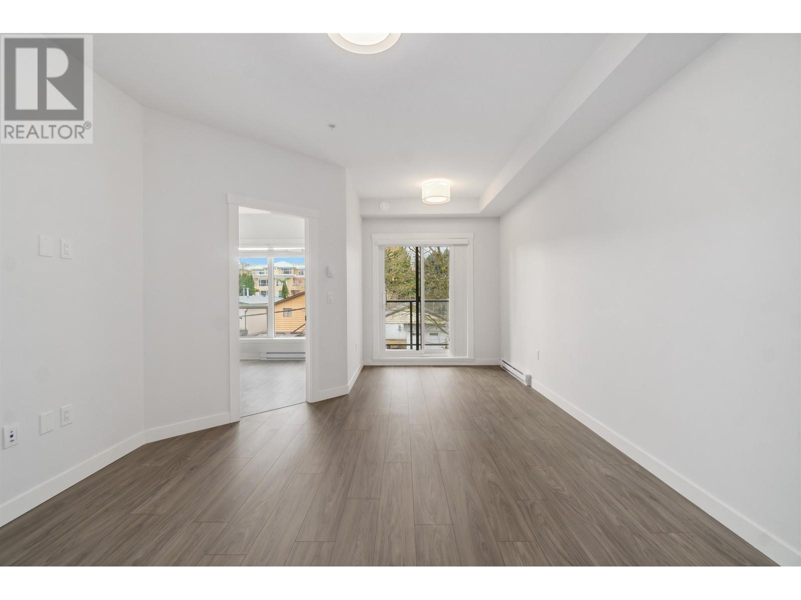 Property at 208 2356 WELCHER AVENUE image 2