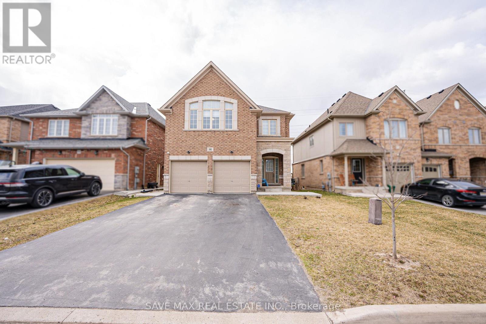 86 Sunset Way, Thorold, Ontario  L0S 1A0 - Photo 1 - X12049075