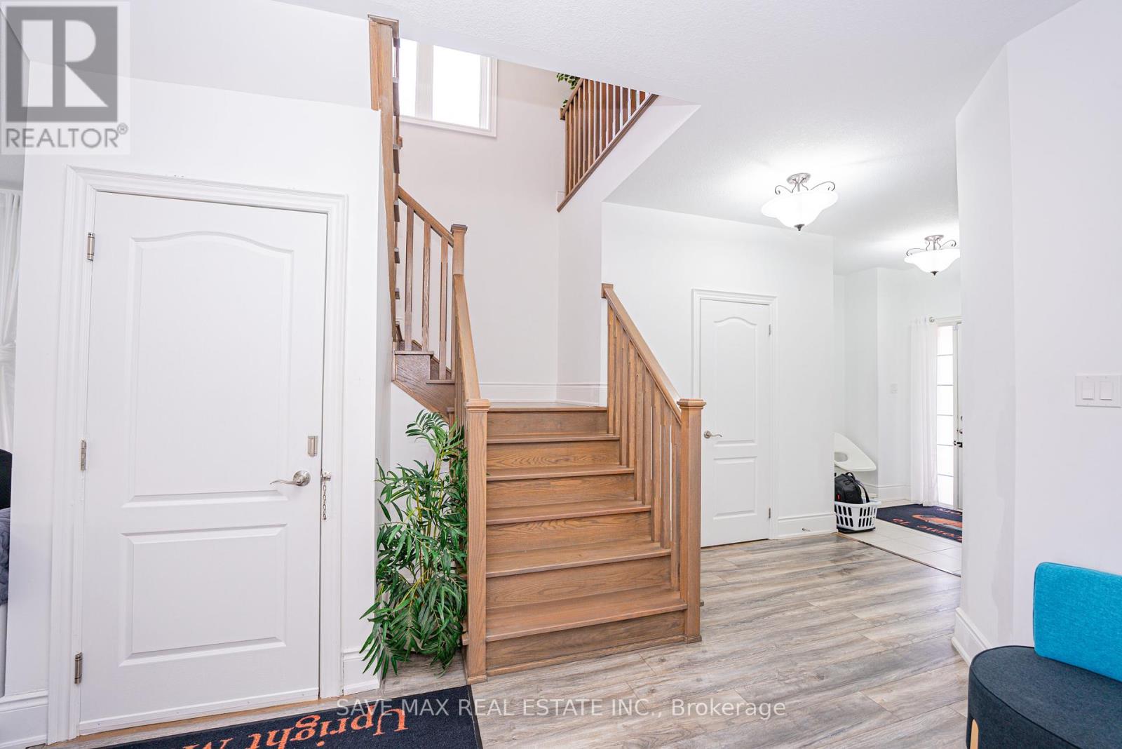 86 Sunset Way, Thorold, Ontario  L0S 1A0 - Photo 16 - X12049075