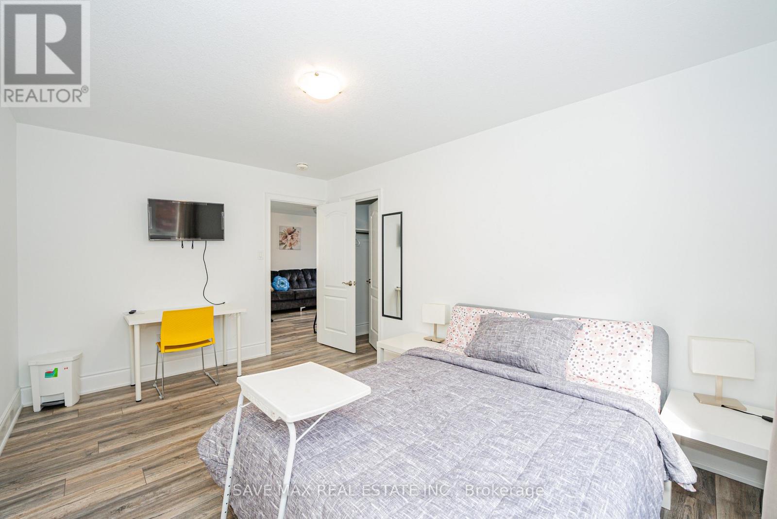 86 Sunset Way, Thorold, Ontario  L0S 1A0 - Photo 27 - X12049075