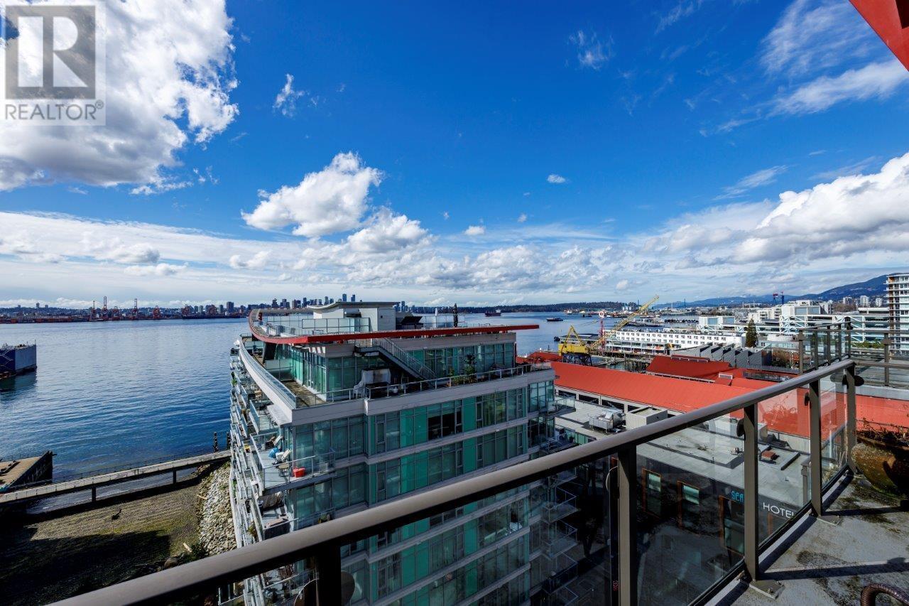 1204 162 Victory Ship Way, North Vancouver, British Columbia  V7L 0B4 - Photo 1 - R2982995