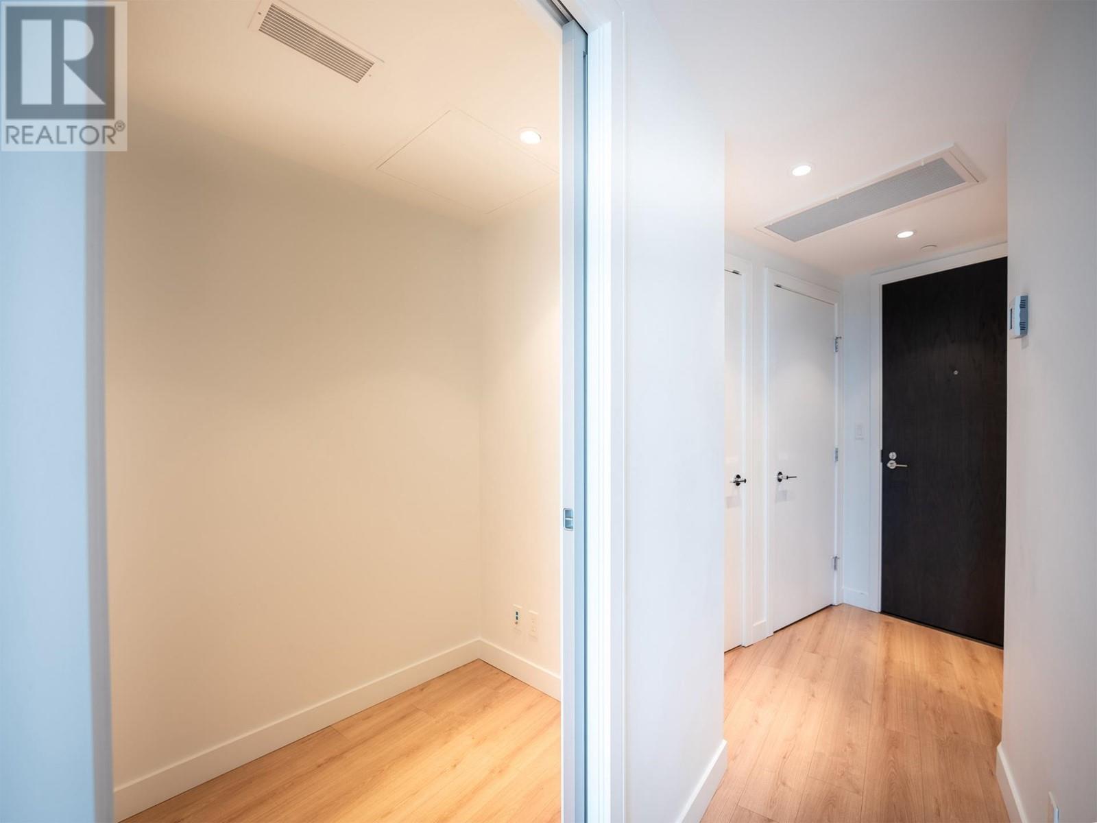 2008 1500 Fern Street, North Vancouver, British Columbia  V7J 0E6 - Photo 15 - R2982358