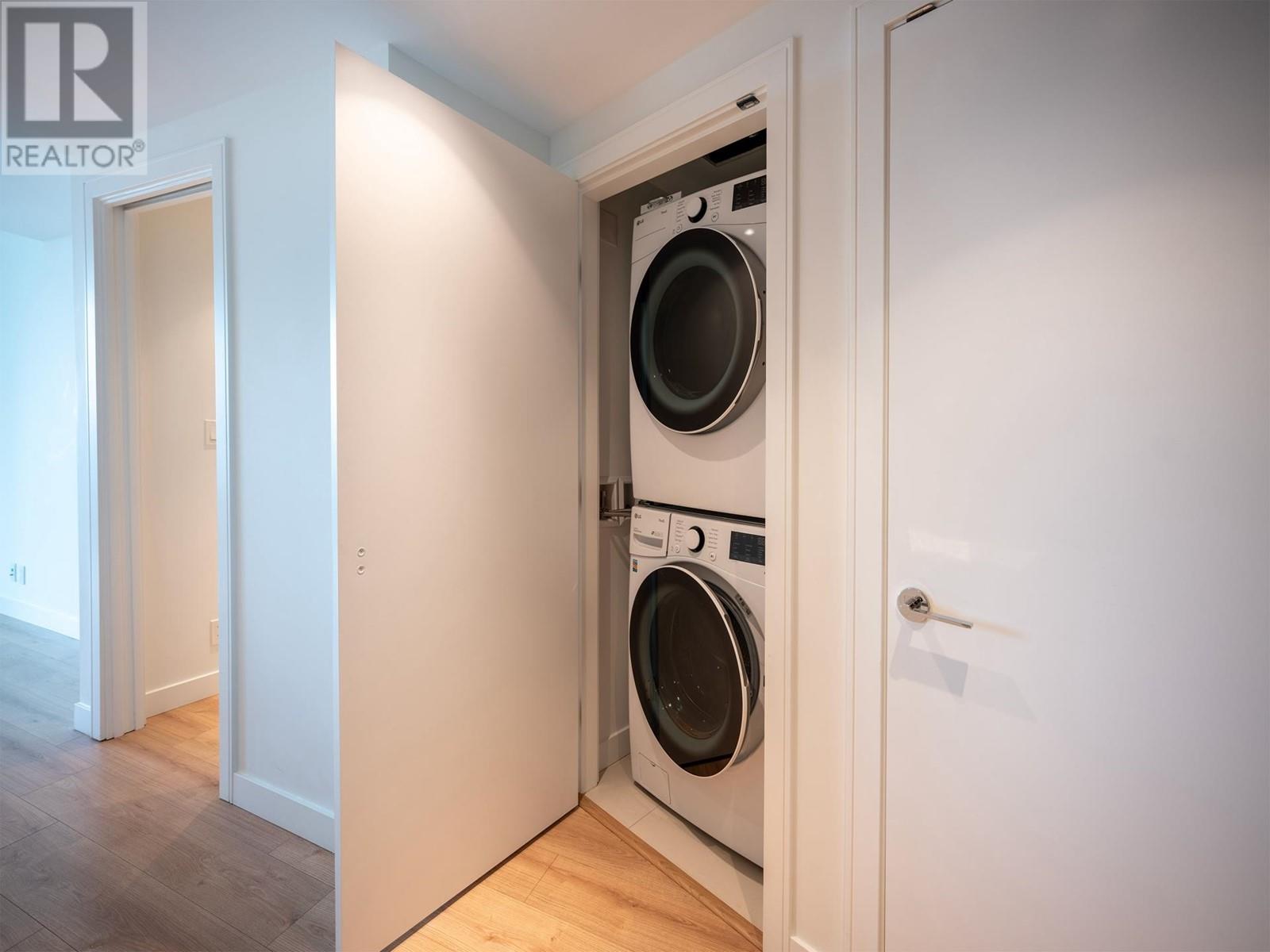 2008 1500 Fern Street, North Vancouver, British Columbia  V7J 0E6 - Photo 14 - R2982358