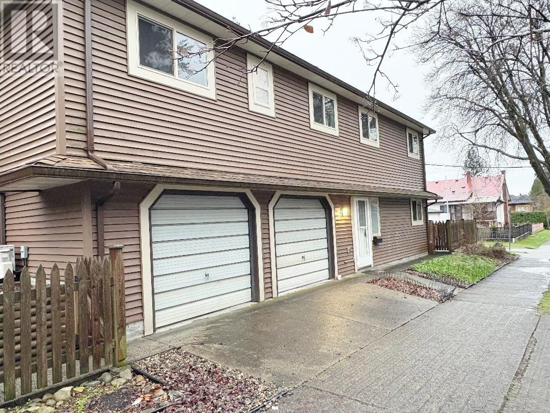 2038 Napier Street, Vancouver, British Columbia  V5L 5B7 - Photo 2 - R2982894