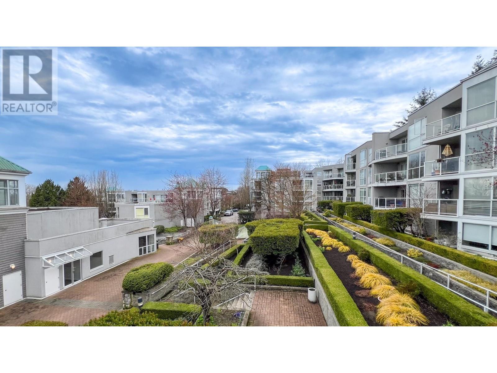 205 8430 JELLICOE STREET, vancouver, British Columbia