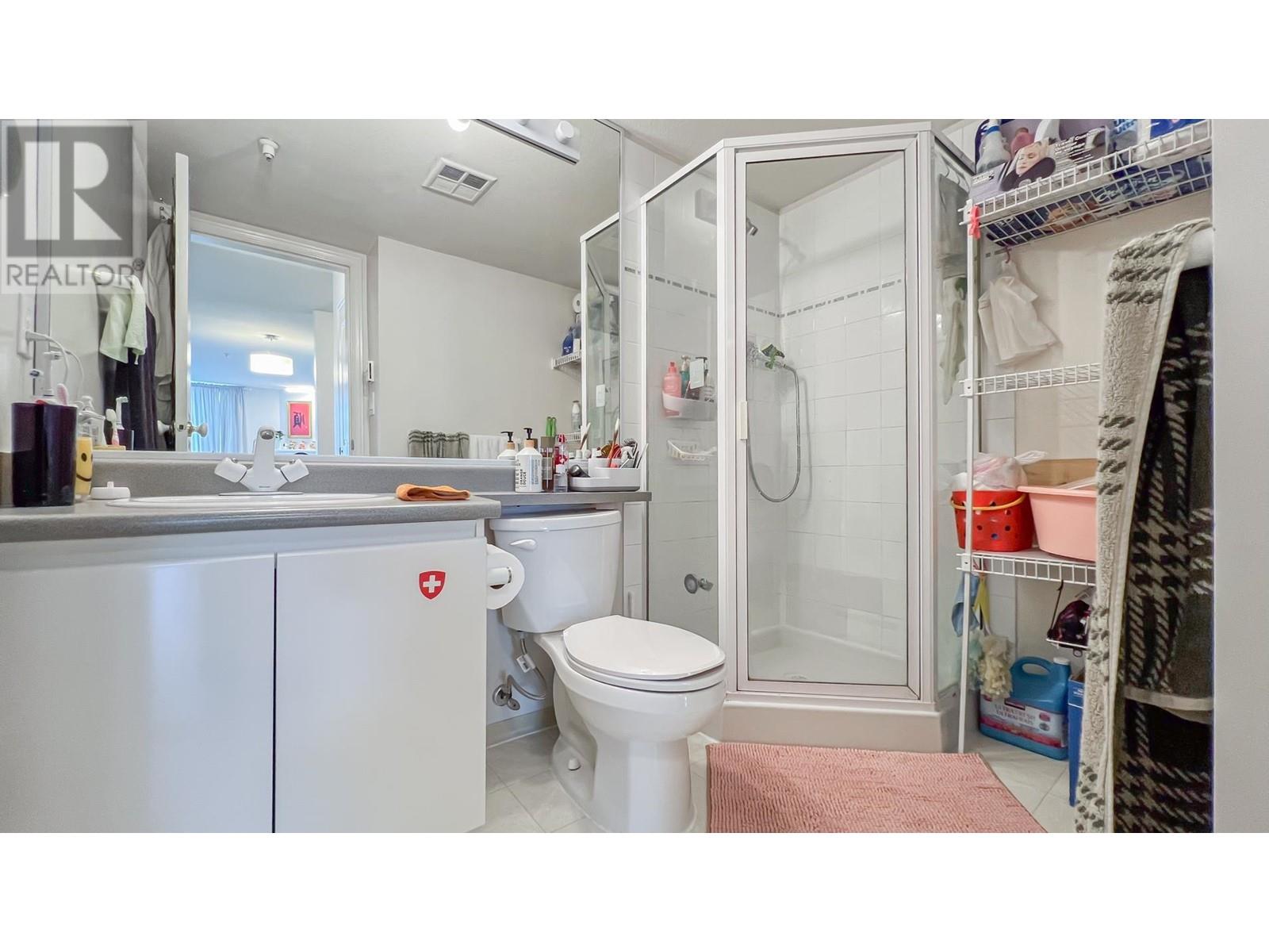 205 8430 Jellicoe Street, Vancouver, British Columbia  V5S 4S7 - Photo 8 - R2983203