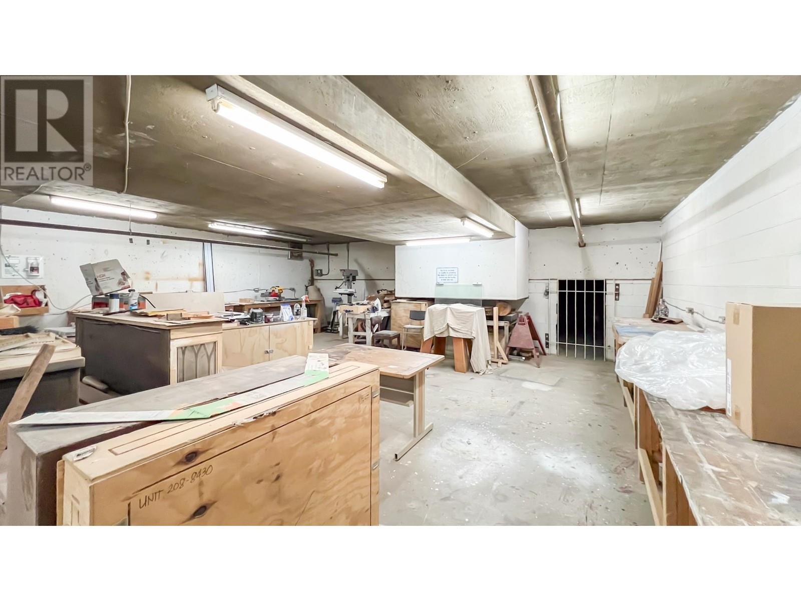 205 8430 Jellicoe Street, Vancouver, British Columbia  V5S 4S7 - Photo 4 - R2983203