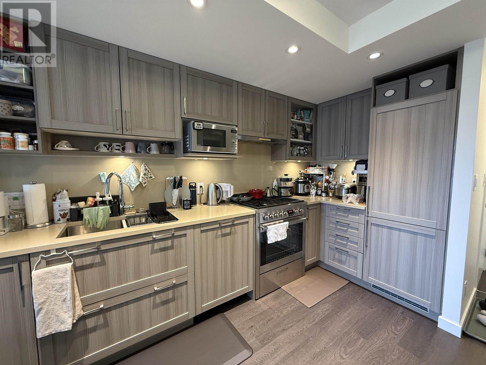 1211 5470 ORMIDALE STREET, vancouver, British Columbia
