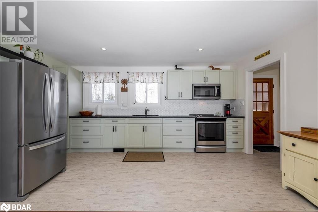 713 Woodland Drive, Oro-Medonte, Ontario  L3V 0R8 - Photo 8 - 40709993