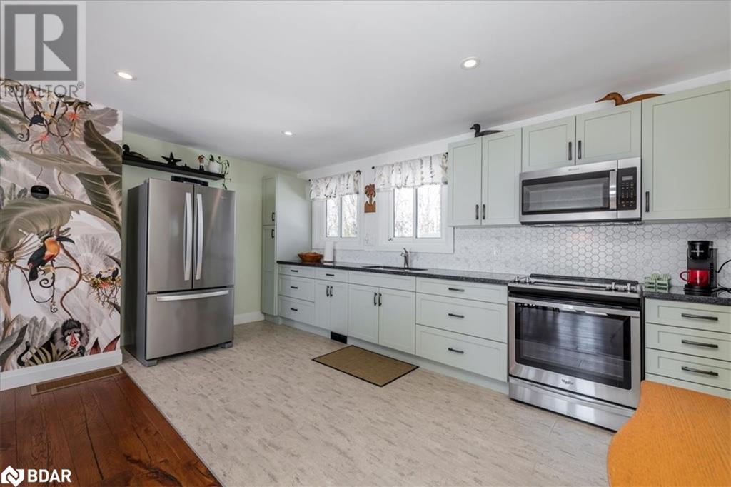 713 Woodland Drive, Oro-Medonte, Ontario  L3V 0R8 - Photo 9 - 40709993