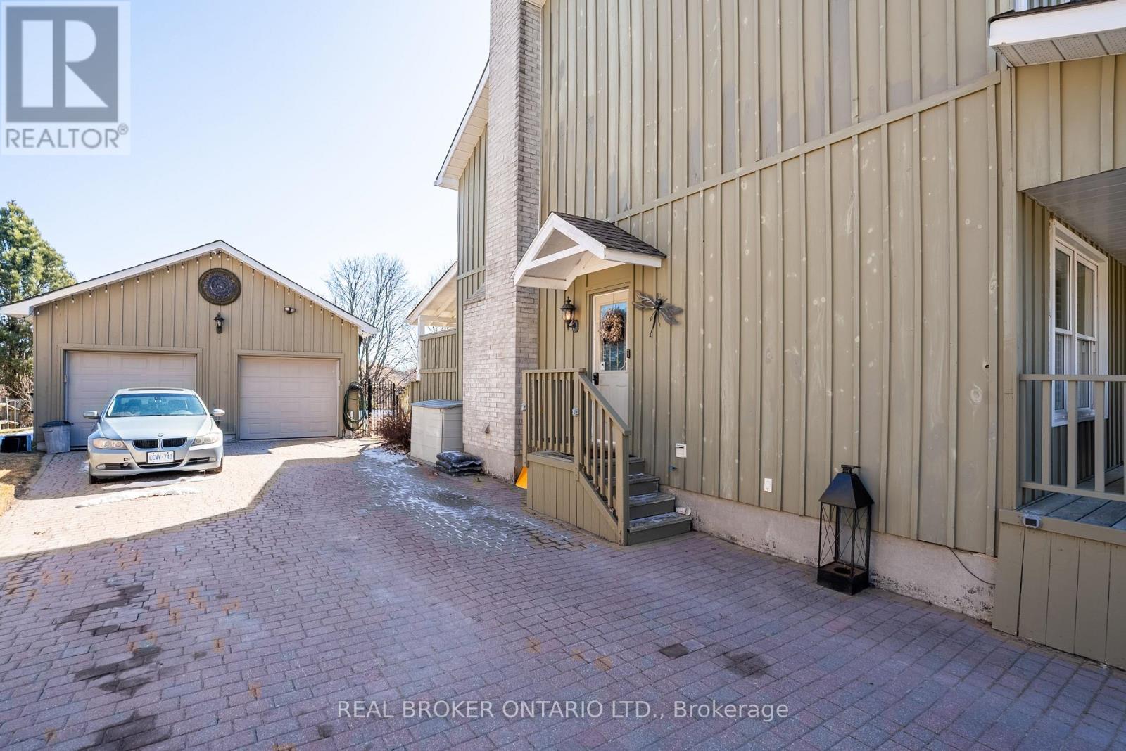 73 Quaker Village Drive, Uxbridge, Ontario  L9P 1A3 - Photo 5 - N12017932