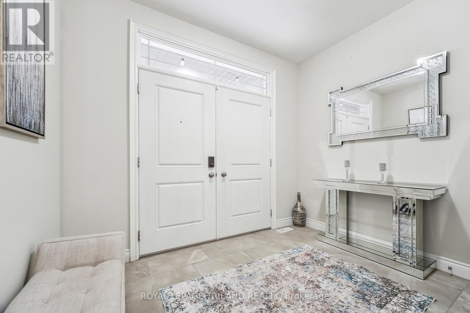 Photo 4 of 50 for 2544 Holbrook Drive