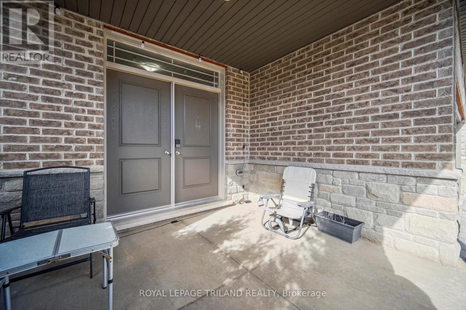 Property at 2544 HOLBROOK DRIVE image 2