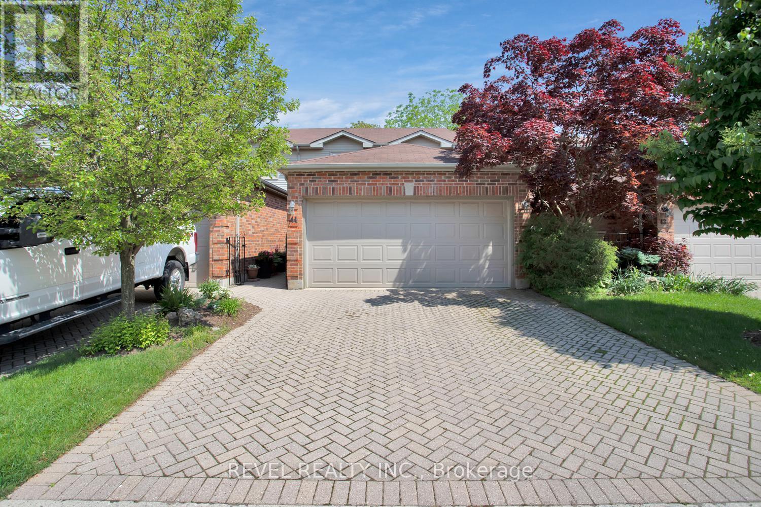 44 - 70 Sunnyside Drive