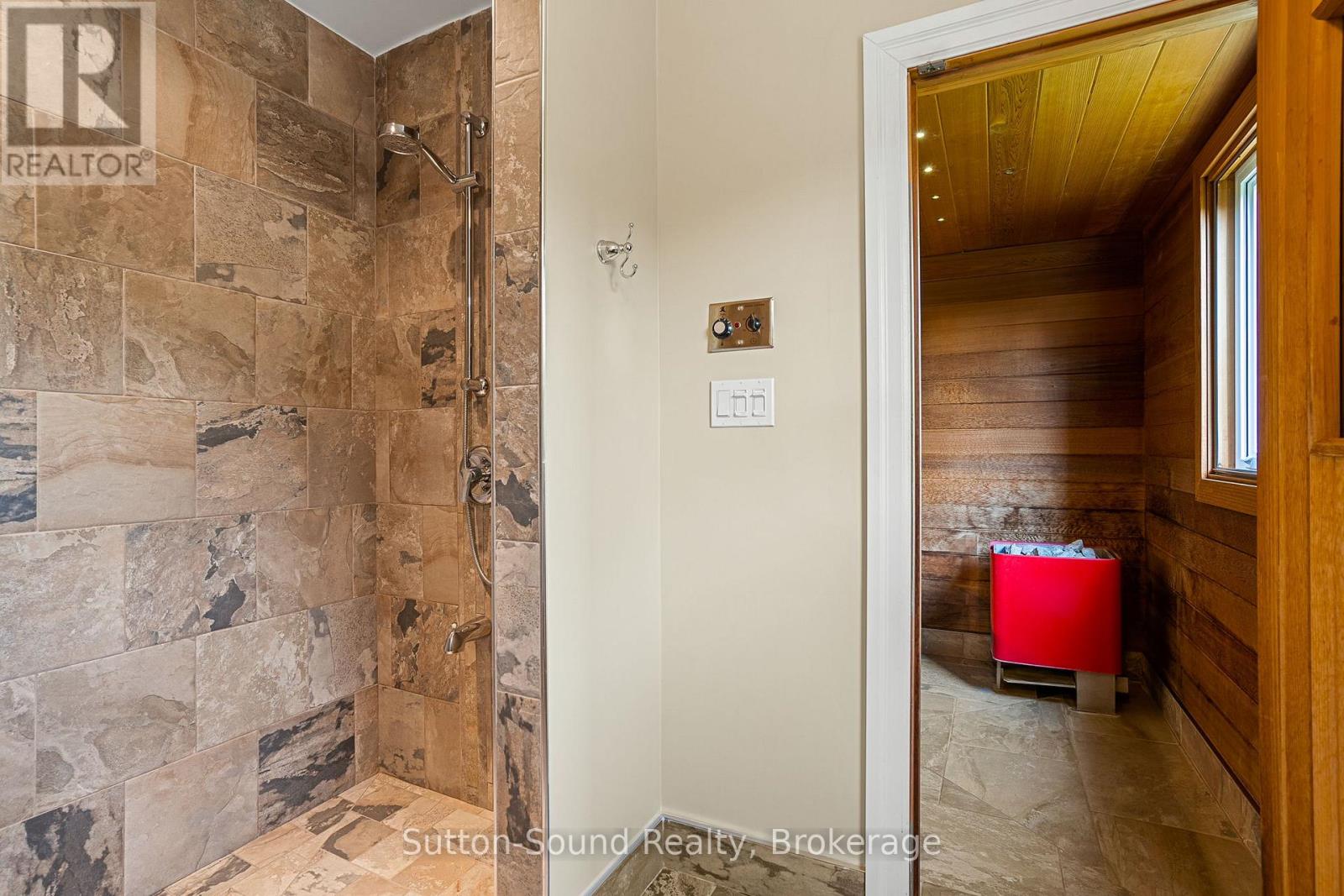 110 Sunset Boulevard, Georgian Bluffs, Ontario  N0H 2T0 - Photo 28 - X12049217