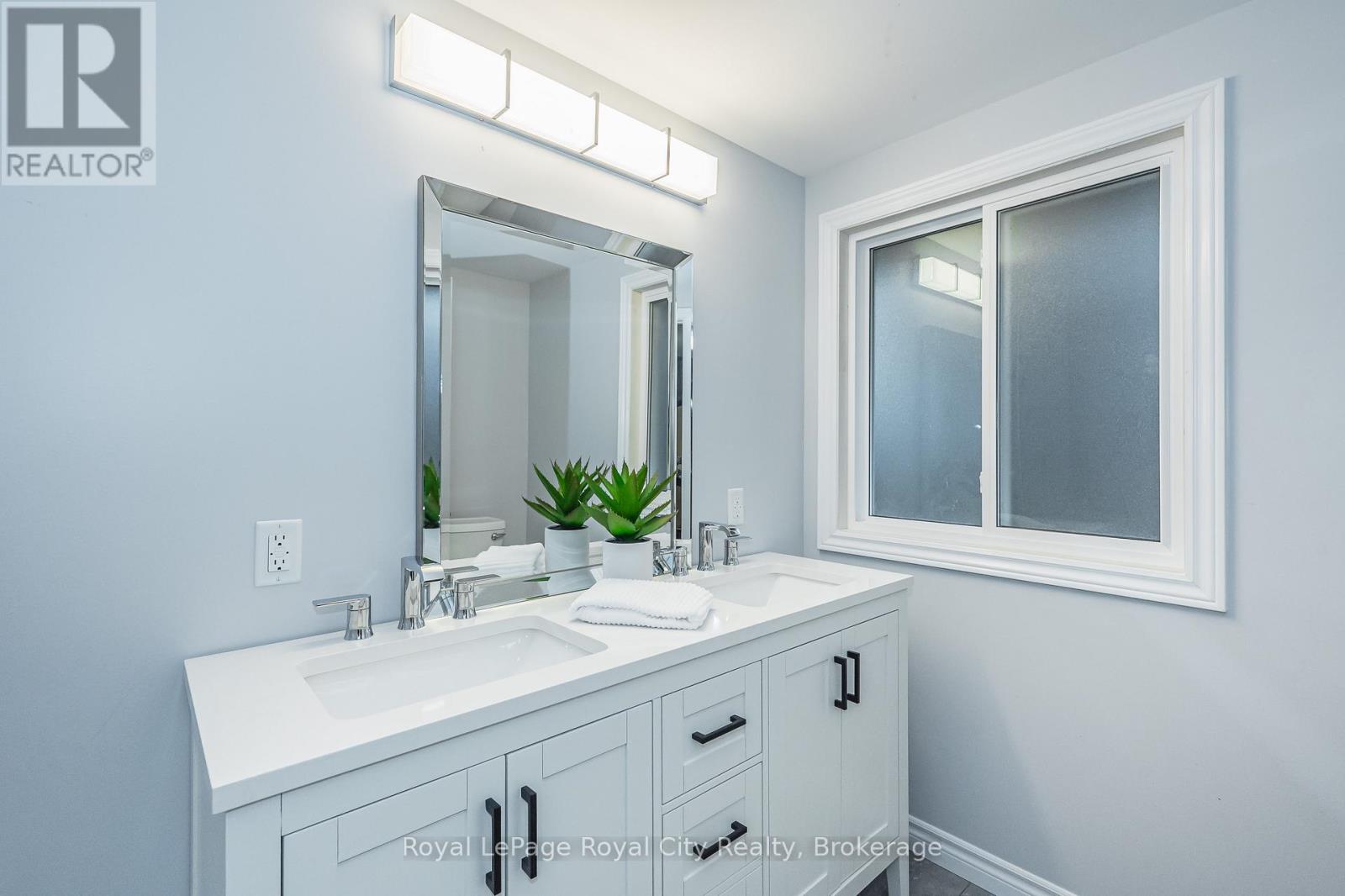 236 Ironwood Road, Guelph, Ontario  N1G 3G1 - Photo 32 - X12049224