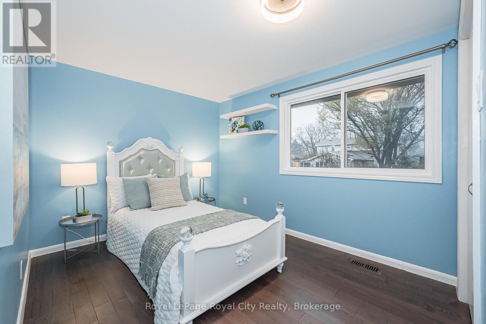 236 Ironwood Road, Guelph, Ontario  N1G 3G1 - Photo 34 - X12049224