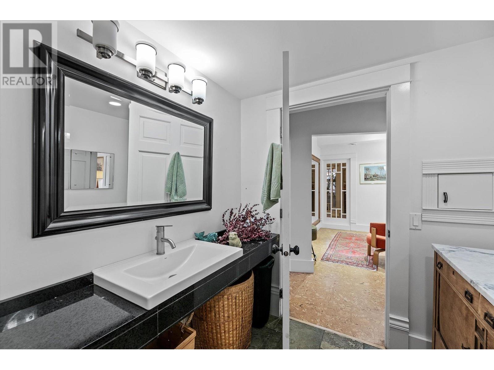 Property at 770 Bernard Avenue image 5