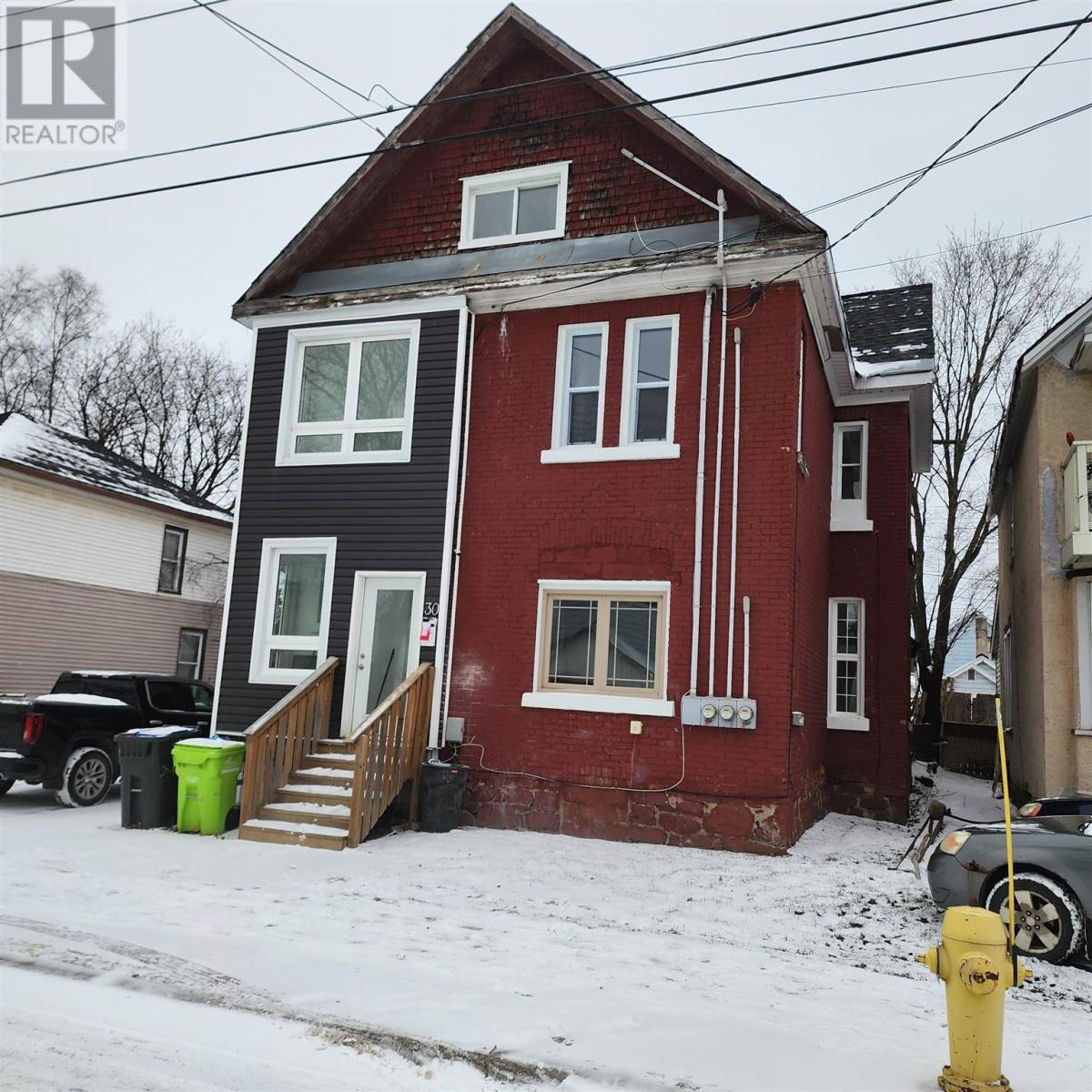 30 Grace St, Sault Ste Marie, Ontario  P6A 2S6 - Photo 1 - SM250615
