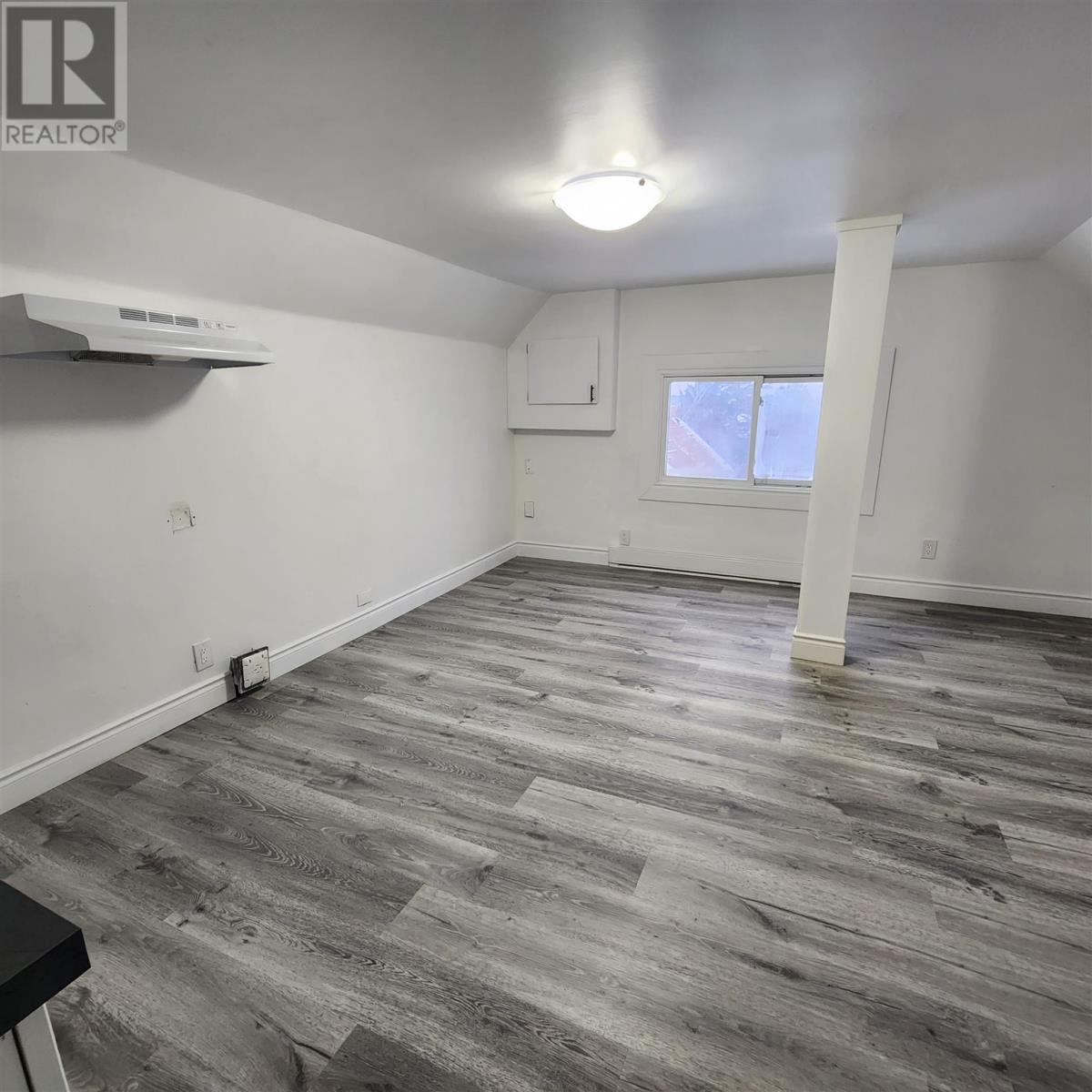 30 Grace St, Sault Ste Marie, Ontario  P6A 2S6 - Photo 14 - SM250615