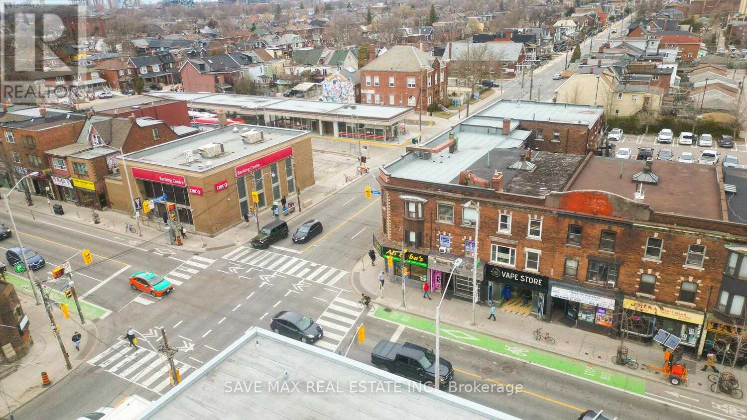 886 Bloor Street W, Toronto, Ontario  M6G 1M5 - Photo 19 - W12048322