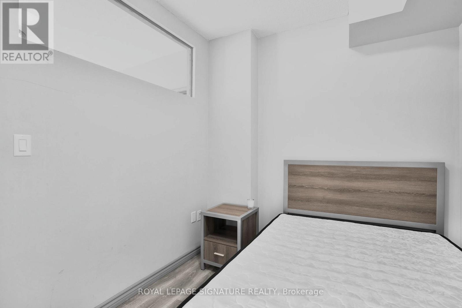 H404 - 275 Larch Street, Waterloo, Ontario  N2L 3R2 - Photo 23 - X12049250