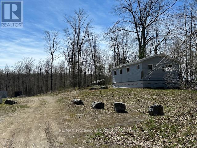 1011 Kc Dam Road, Minden Hills, Ontario  K0M 2K0 - Photo 29 - X12048512