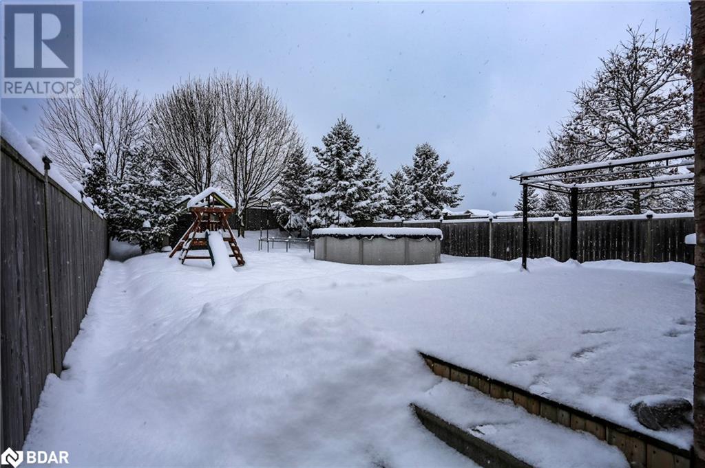 84 Wesley Avenue, Wasaga Beach, Ontario  L9Z 0B9 - Photo 12 - 40706213
